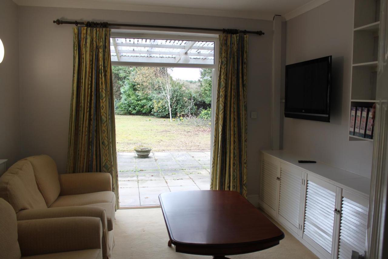 בלדוק Brookside Lodge מראה חיצוני תמונה